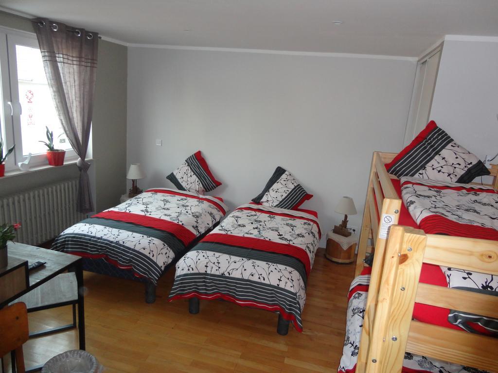 Chez Jpzen Nowicki Bed and Breakfast Freyming-Merlebach Kamer foto