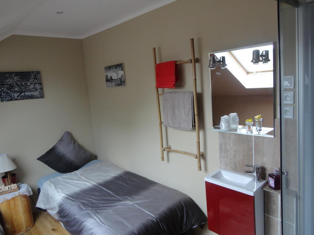Chez Jpzen Nowicki Bed and Breakfast Freyming-Merlebach Kamer foto